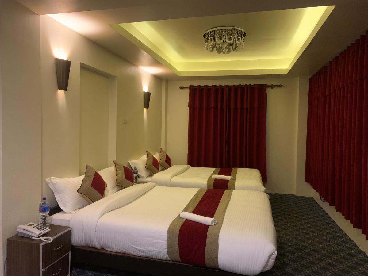 Hotel Sakura Durbar ナガルコット エクステリア 写真