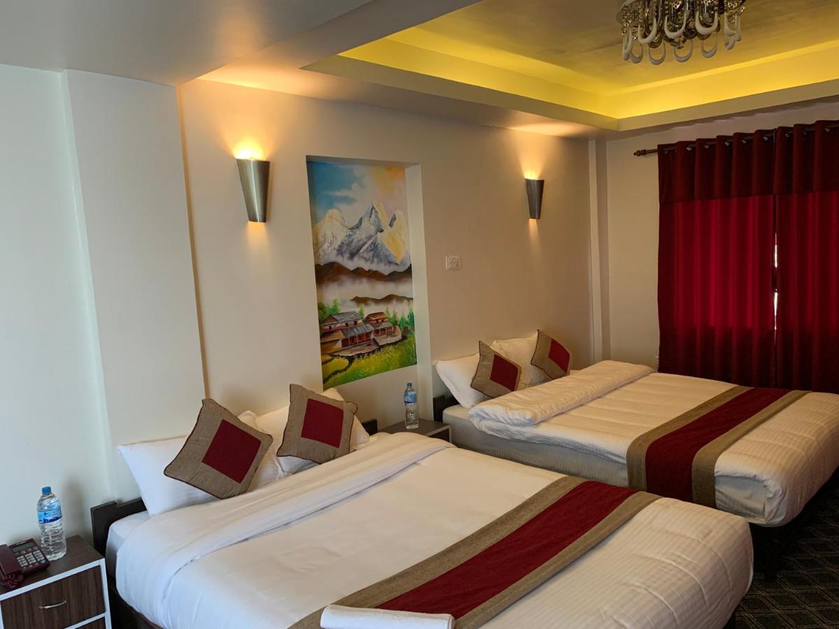 Hotel Sakura Durbar ナガルコット エクステリア 写真