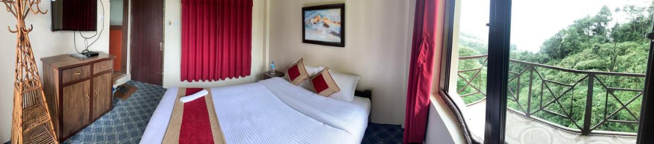 Hotel Sakura Durbar ナガルコット エクステリア 写真