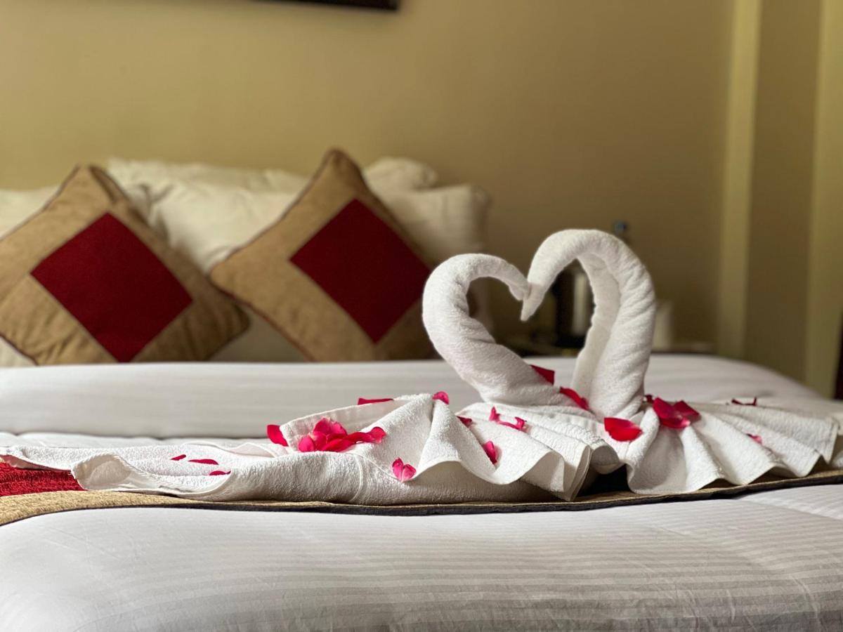 Hotel Sakura Durbar ナガルコット エクステリア 写真